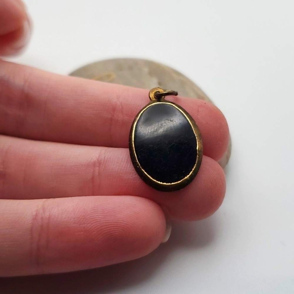 Mirror mirror Gothic‎ estate necklace pendant